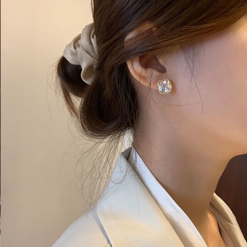 Khuyên Tai Hình Trứng Chim Bồ Câu Chất Lượng Cao 925 Thời Trang Thu Đông Cho Nữ
