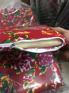 Đệm ngồi con công