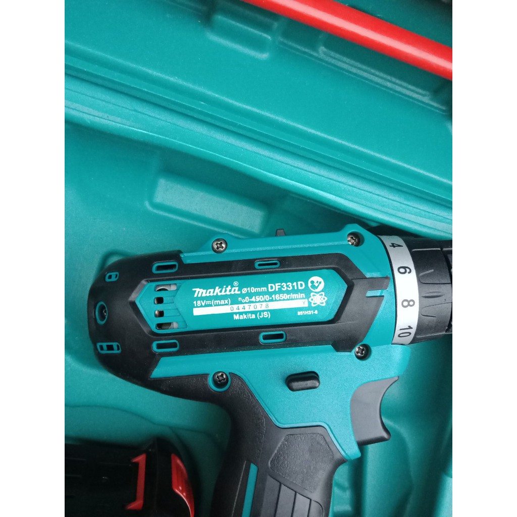 Máy khoan pin 18v (28 )  Makita DF331d loai 1