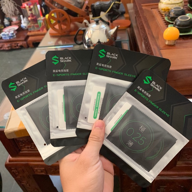 Bao tay chơi game xiaomi black shark 1 đôi chỉ 165k