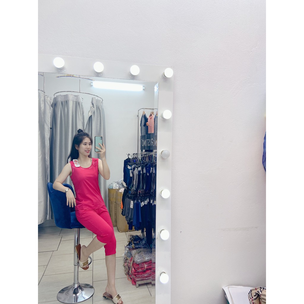 Bộ đồ mặc nhà Wonner. SET đồ cotton mềm nhẹ, thoáng mát, thấm mồ hôi tốt. Kiểu dáng gile quần ngố trơn trẻ trung
