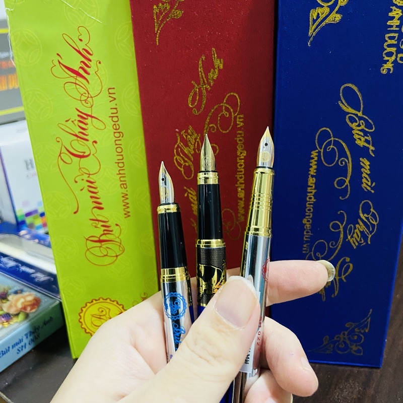 Bút Mài Thầy Ánh Bút Máy Ánh Dương Ngòi Vàng Mềm Siêu Bền, Vỏ Kim Loại Sang Trọng SH 022, 027, 039 ngòi mài