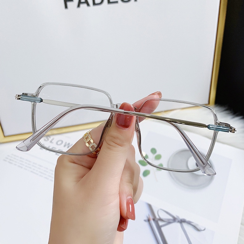 Mắt Kính Chống Bức Xạ Và Ánh Sáng Xanh Dành Cho Nam Và Nữ