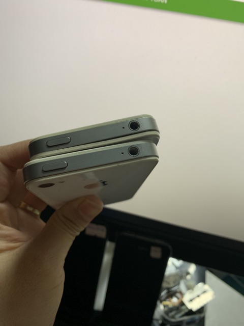 Điện Thoại iPhone 4s bản quốc tế màu Trắng giá hạt rẻ