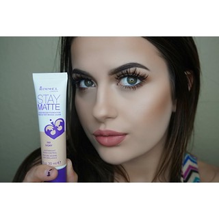 Kem nền Rimmel Stay Matte Liquid Mousse Foundation
