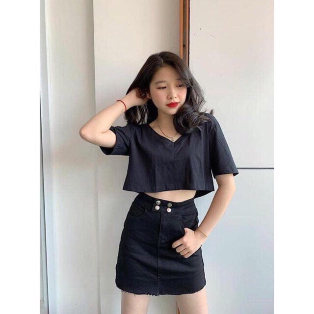 Croptop cổ tim form rộng | BigBuy360 - bigbuy360.vn