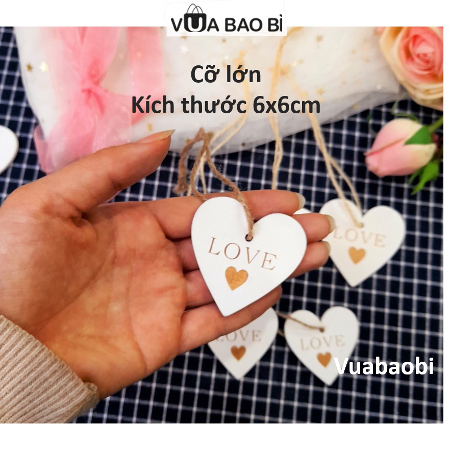 Tag gỗ trái tim khắc chữ love có dây treo trang trí, khuy gỗ, miếng gỗ trái tim DIY