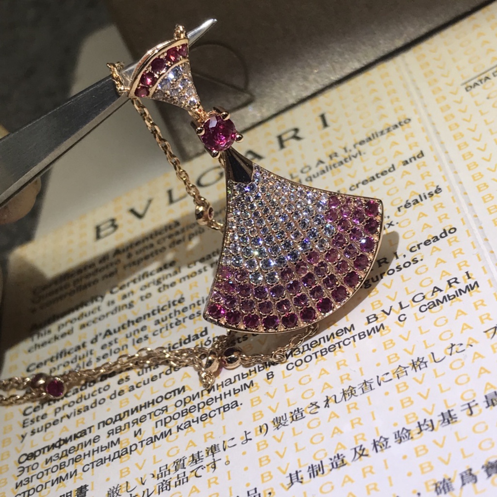 Vòng Cổ Váy Gypsophila Gradient Mới