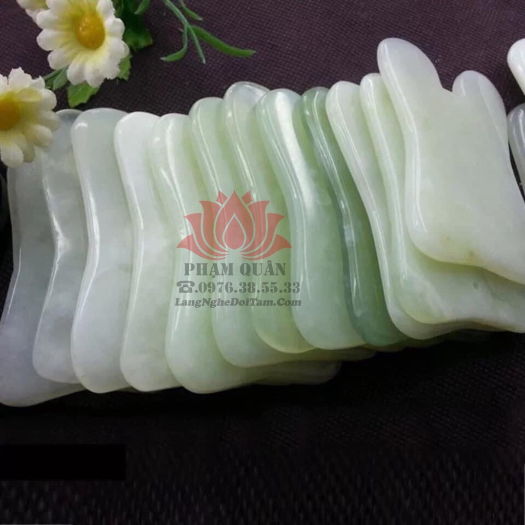 Ngọc thạch cạo gió mặt Đá( hàng loại đẹp)