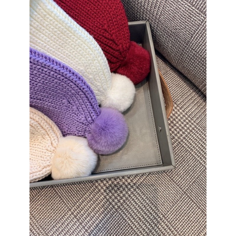 Mũ len cục bông tháo rời CHENCHENMA