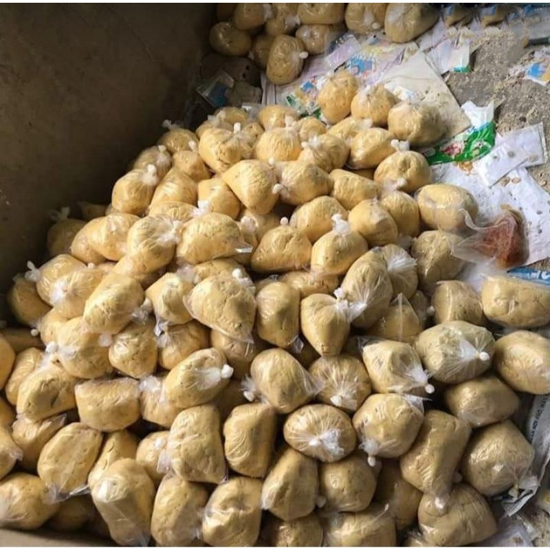Khoai lang mật ủ chua , câu chép, trắm, trôi cực kỳ hiệu quả.