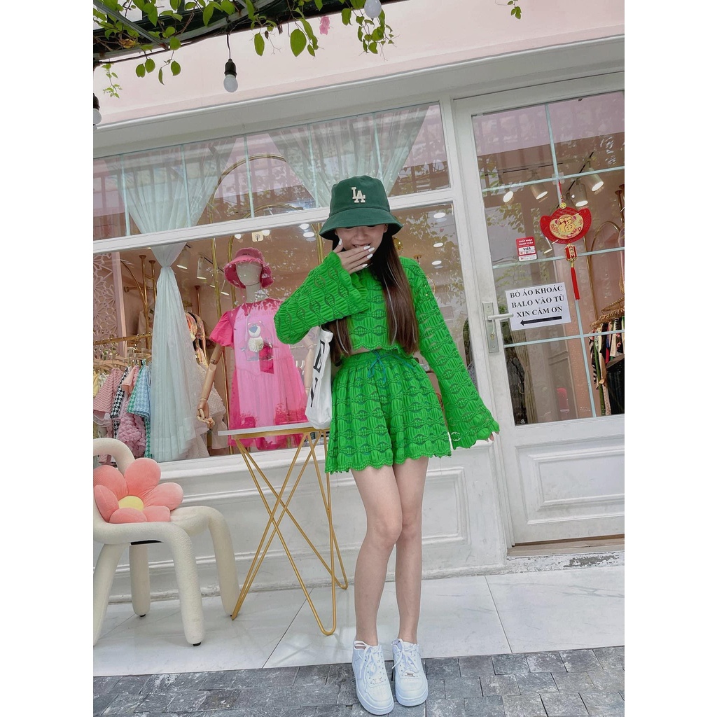 Bộ xốp ren cho nữ mặc nhà, mặc đi chơi, áo crotop, tay dài, quần short siêu dễ thương