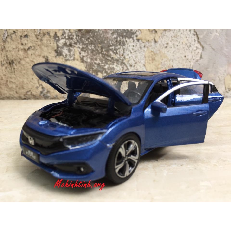 Mô hình xe Honda CIVIC RS 2019 - 1:32