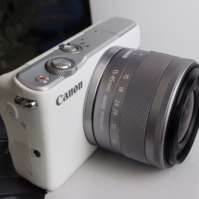 Máy ảnh Canon EOS M10 lens 15-45mm ( màu trắng, used 95%, bh T3-2021)