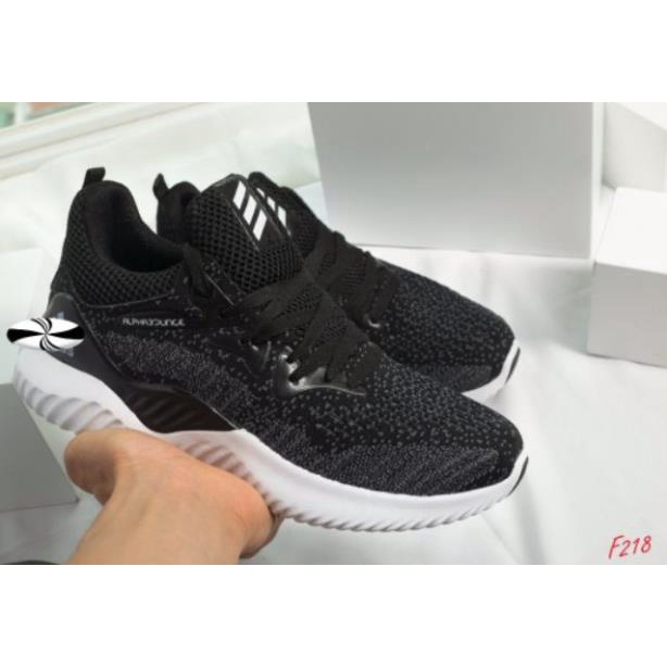 Giầy thể Alphabounce đen đế trắng couple XBU
