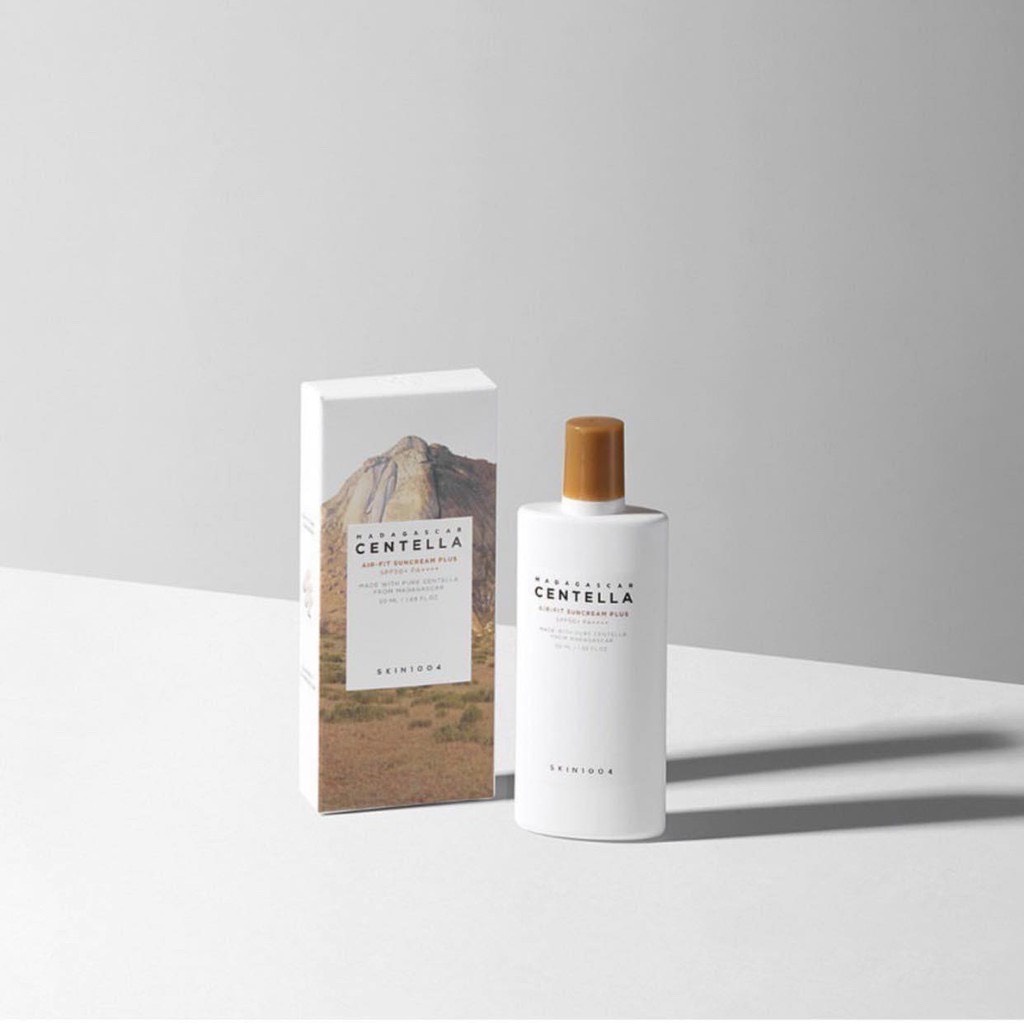 Combo 2 SP Giảm Mụn,Cấp Ẩm Chuyên Sâu Chiết Xuất Rau Má Skin1004 Madagascar Centella (Kem Soothing Cream 75ml + KCN 50ml