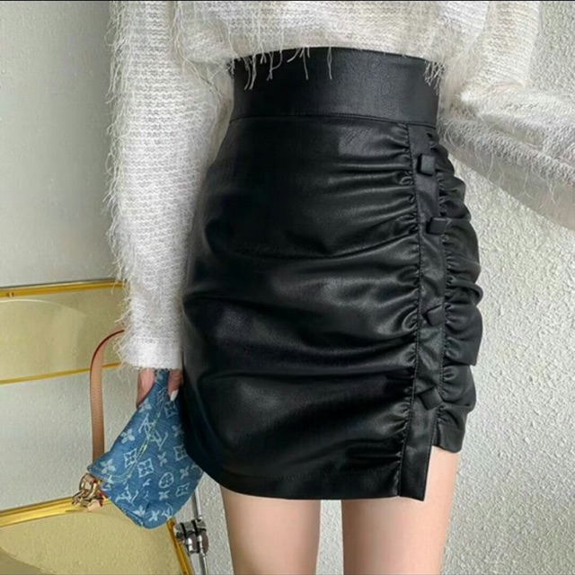 Chân váy da rúm khuy lệch hàng QC hot hit