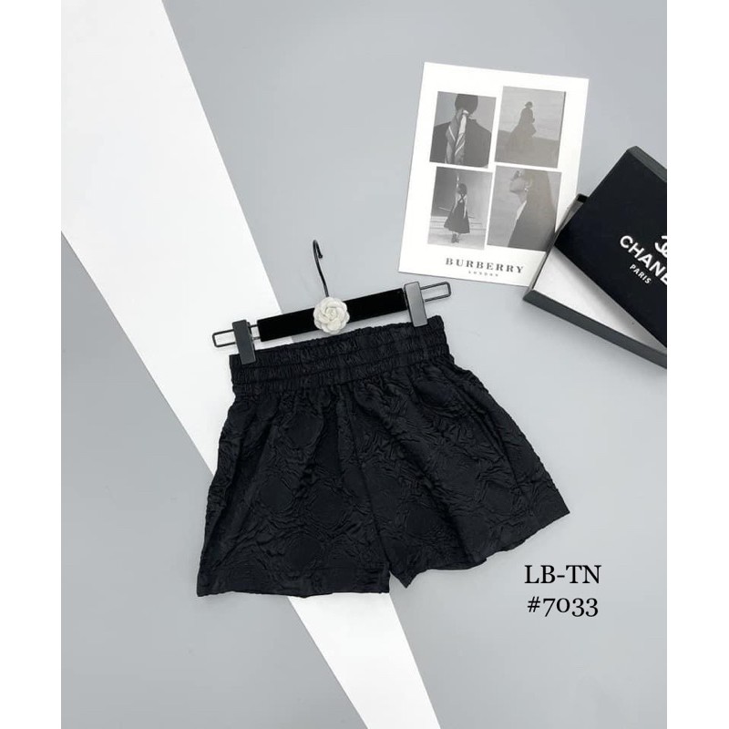 QUẦN SHORT PHỒNG GẤM HOA NỔI QUẢNG CHÂU LOẠI 1 MS16274