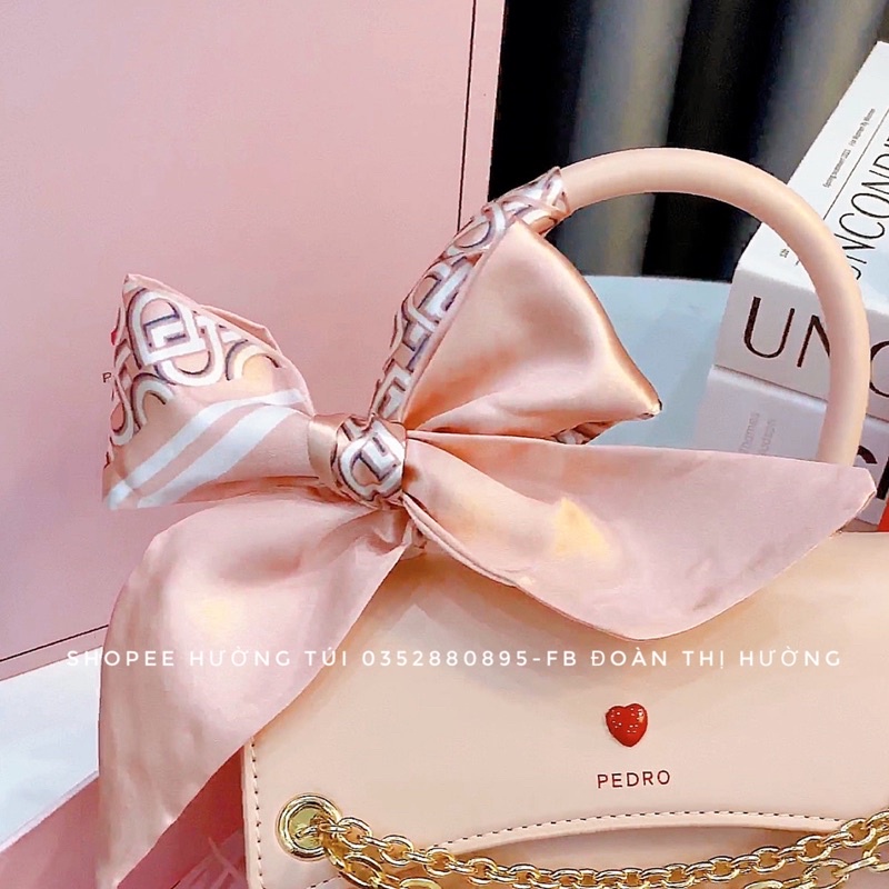 Túi Pê Đroo hồng quai xách size 22 có hộp đẹp