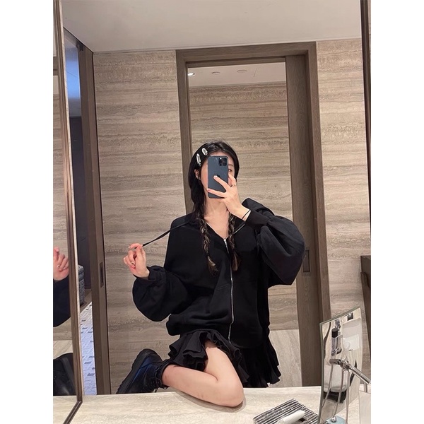 Set áo khoác nỉ kèm chân váy