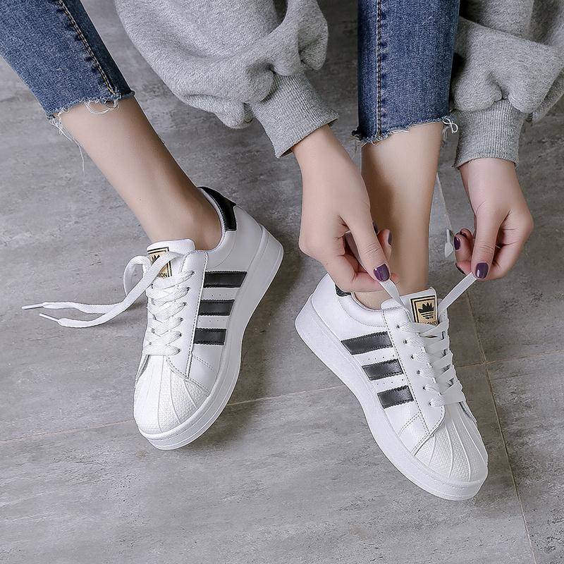 Giày Thể Thao Thời Trang Mùa Thu Hàn Quốc Dễ Phối Đồ Dành Cho Nữ