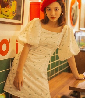 [JODE] Váy cổ vuông tay bồng