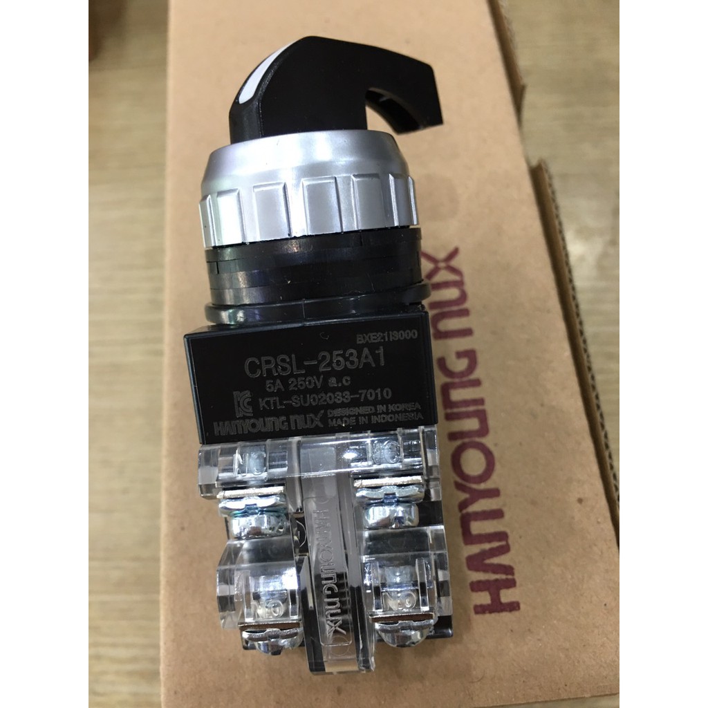 Hộp 10 công tắc xoay 2 hoặc 3 ví trí tự giữ phi 25 Hanyoung nux
