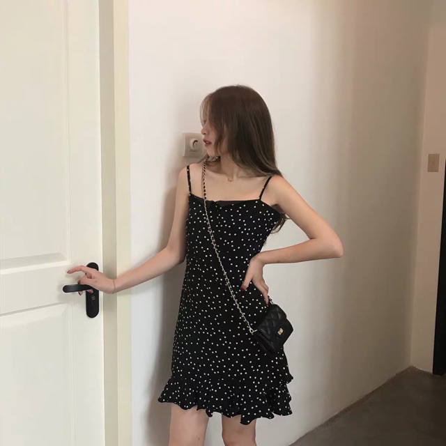 Váy hai dây hoạ tiết chấm bi ulzzang ( HÀNG LOẠI 1 )