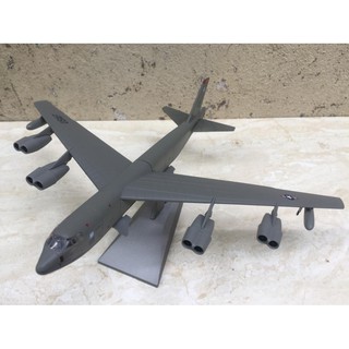 Mô hình Trang trí trưng bày Máy bay B52 1/200