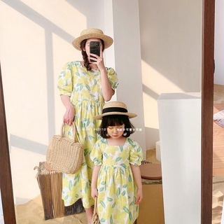 đầm đôi hoa vàng cho mẹ và bé