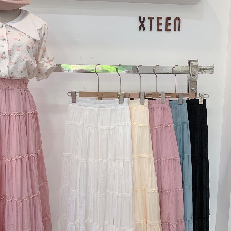 Chân váy dài xếp ly