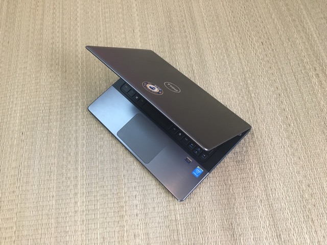 Laptop UFO Dell 5470 i5 mỏng nhẹ thời trang vỏ nhôm sang trọng vga chiến game mượt | BigBuy360 - bigbuy360.vn