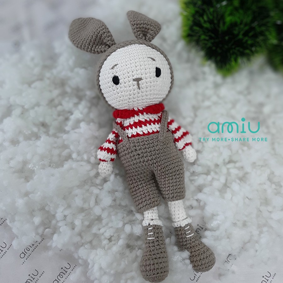 Gấu bông móc len Amigurumi cao cấp Amiu Việt Nam - Thỏ khúc cây bé trai - Nâu handmade