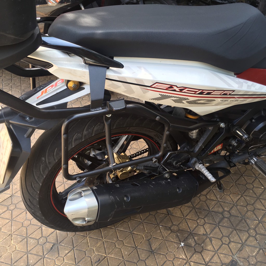 Baga hông Givi SBL Exciter 150 chịu lực cao gắn được thùng sau Givi chính hãng