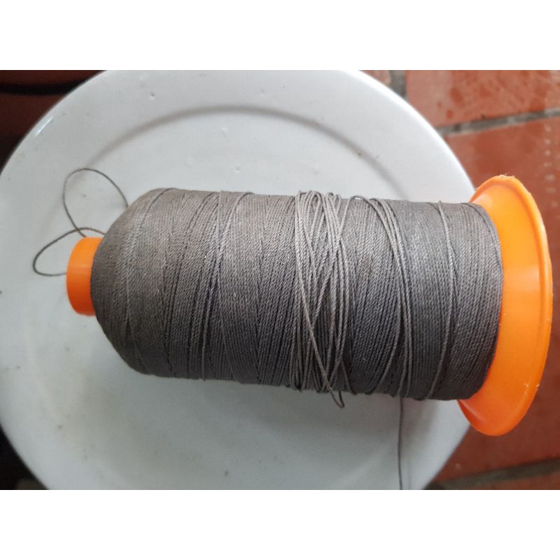 Chỉ dù 1mm xám nâu cuộn 750m