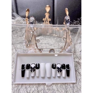 Nailbox - móng up thiết kế - nail trắng đen