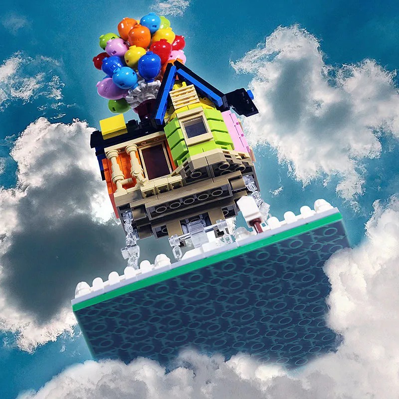 Bộ Đồ Chơi Lego Lắp Ráp Ngôi Nhà Bóng Bay Vui Nhộn