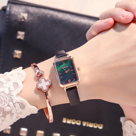 Đồng hồ nữ Ulzzang U012 măt chữ nhật dây da mềm đeo êm tay | BigBuy360 - bigbuy360.vn