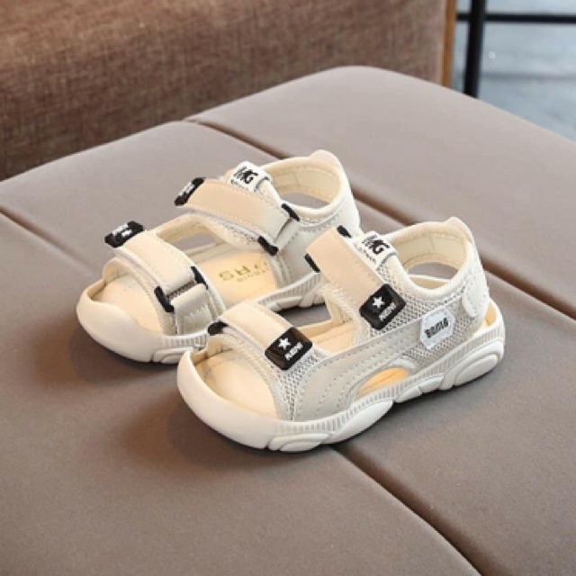 Sandal chống vấp boma cho bé siêu nhẹ