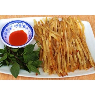 Cá bò khô hay còn gọi cá bóng ép. Cá bò khô xứ nghệ dày mình, dẻo ngọt ngon cực kỳ luôn