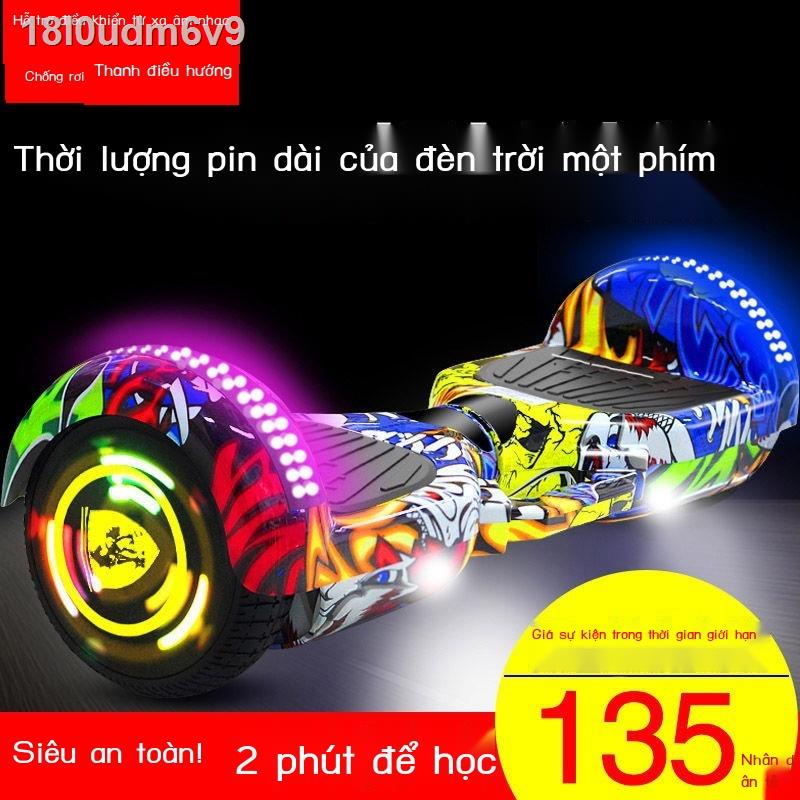 18l0udm6v9Ô tô tự cân bằng trẻ em xe điện hai bánh thông minh sinh viên người lớn giá rẻ somatosensory ô xoắn