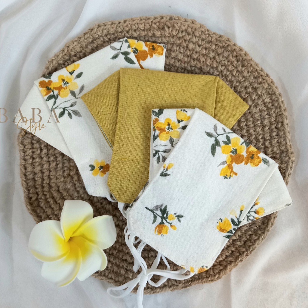 Khẩu Trang Vải Linen Cotton Hình Hoa Mai Tết 3D 3 Lớp Thời Trang Dễ Thương Mềm Mại An Toàn Mùa Dich Có Nút Tăng Giảm