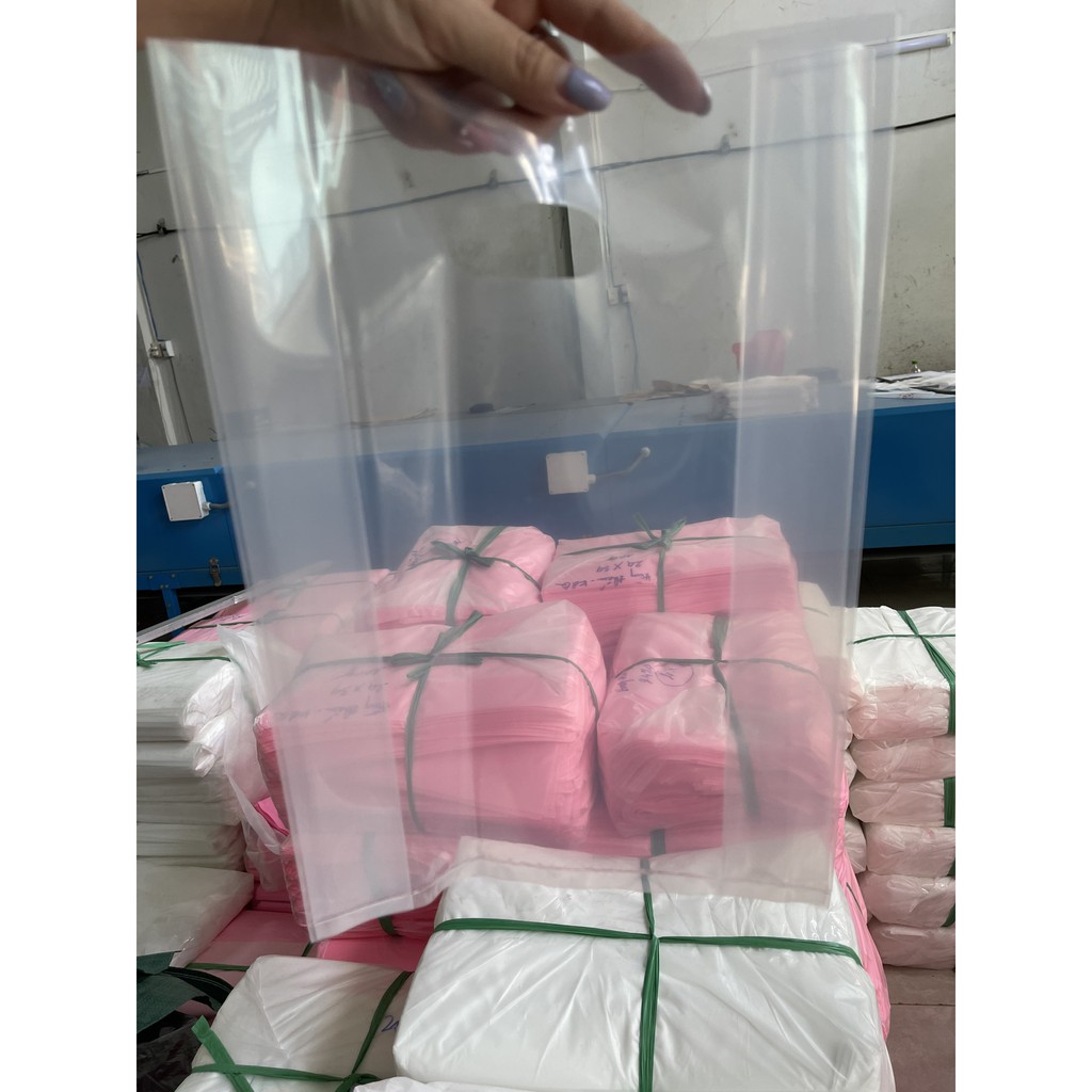 1 kí túi PE trong bóng dẻo đục lỗ xoài đựng mỹ phẩm