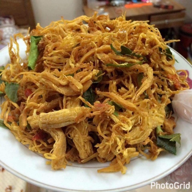 Khô gà lá chanh homemade | BigBuy360 - bigbuy360.vn