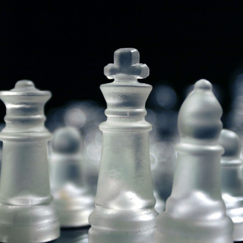 Khuôn Silicone Làm Trang Sức Thủ Công Hình Bàn Cờ Vua Độc Đáo