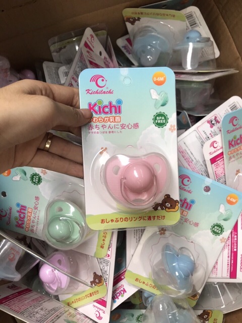 Núm ti giả Kichilachi Nhật Bản