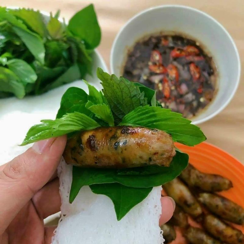 Chả bò lá lốt / Bò cuộn lá lốt 500g Lacusina LCFOODS