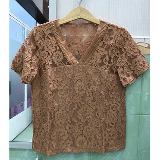 Áo kiểu ren cổ V tay ngắn