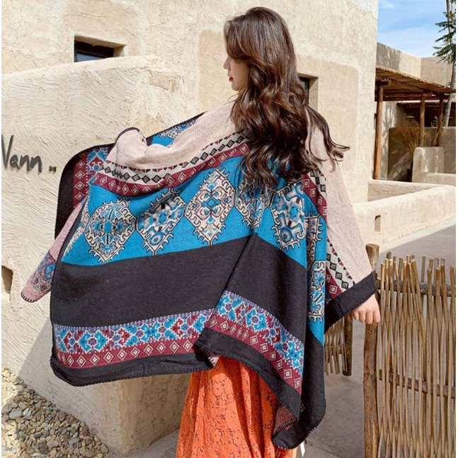 Áo choàng boho thoi thổ cẩm | BigBuy360 - bigbuy360.vn