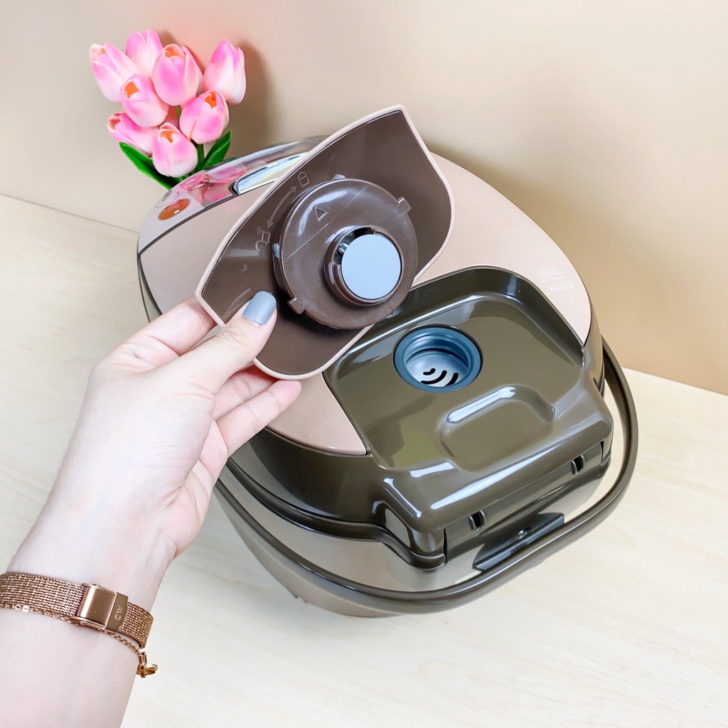 Nồi cơm điện lock&amp;lock 1,8 lít, nồi cơm điện EJR156 750w